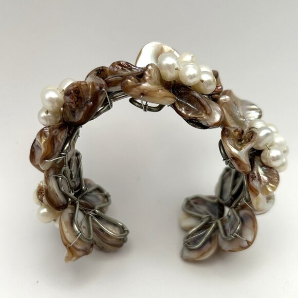 Statement Floral Cuff Bracelet Mother of Pearl Shell Pearl Bead Wire Wrap Boho - Picture 10 of 12
